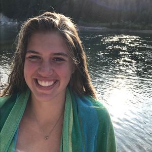 Meet your Posher, Brooke